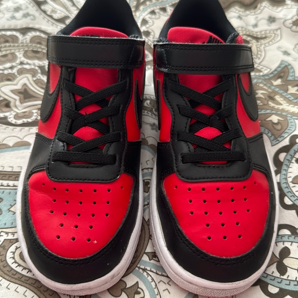 Red & Black Kids Court Boroughs Shoe